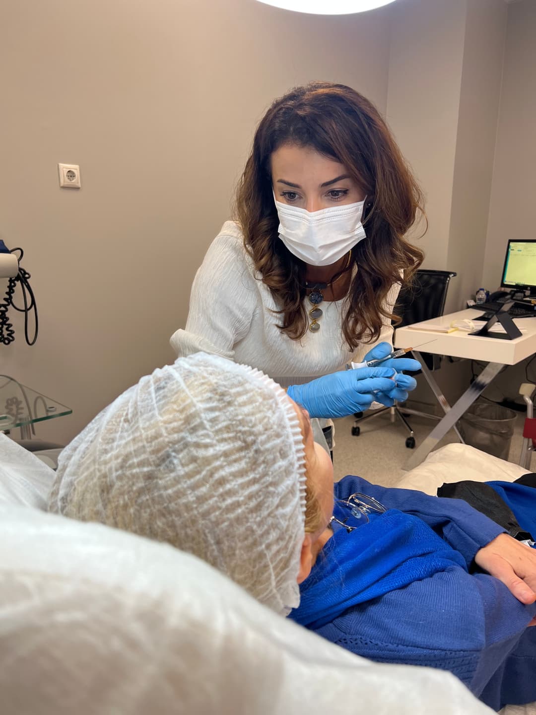 Kubra esen hakkimda resmi 1